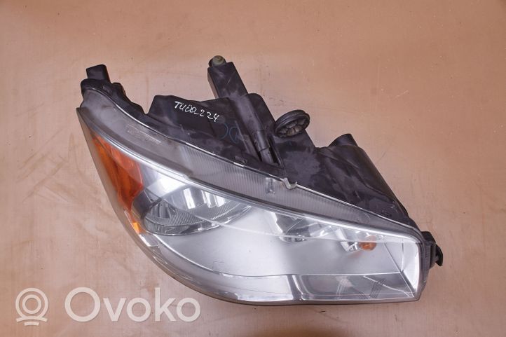 Chrysler Voyager Lampa przednia 05113344AD