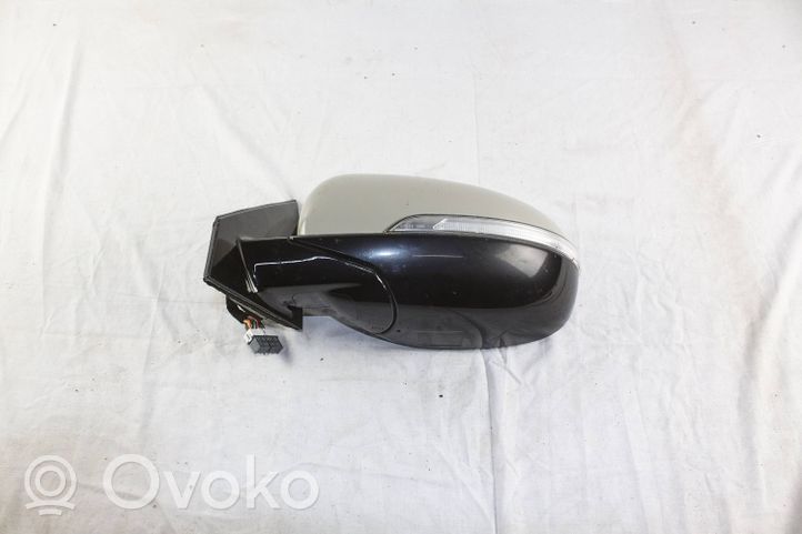 KIA Sorento Front door electric wing mirror E13037598