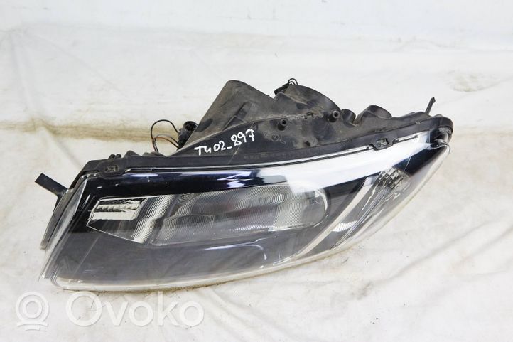 Dacia Sandero Headlight/headlamp 260605312R