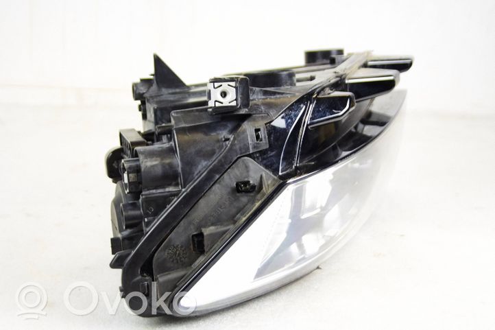 Volkswagen T-Roc Headlight/headlamp 2GA941005B