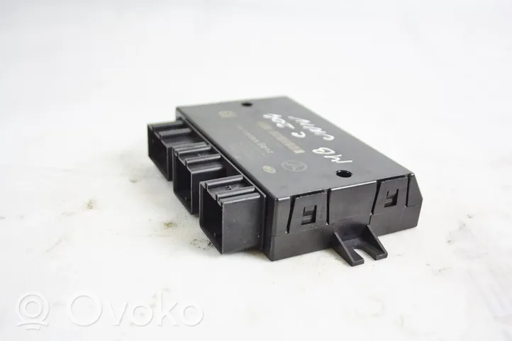 Mercedes-Benz E W212 Tow bar trailer control unit/module a2129001901