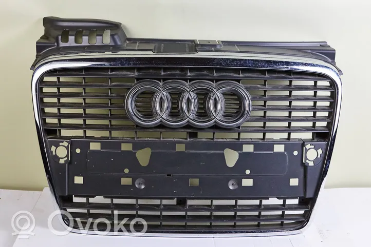 Audi A4 S4 B7 8E 8H Front bumper upper radiator grill 8e0853651j