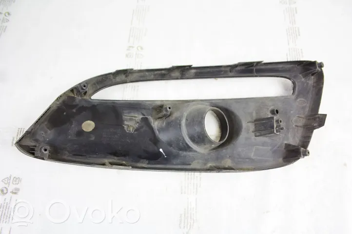 KIA Ceed Mascherina/griglia fendinebbia anteriore 86564a2610