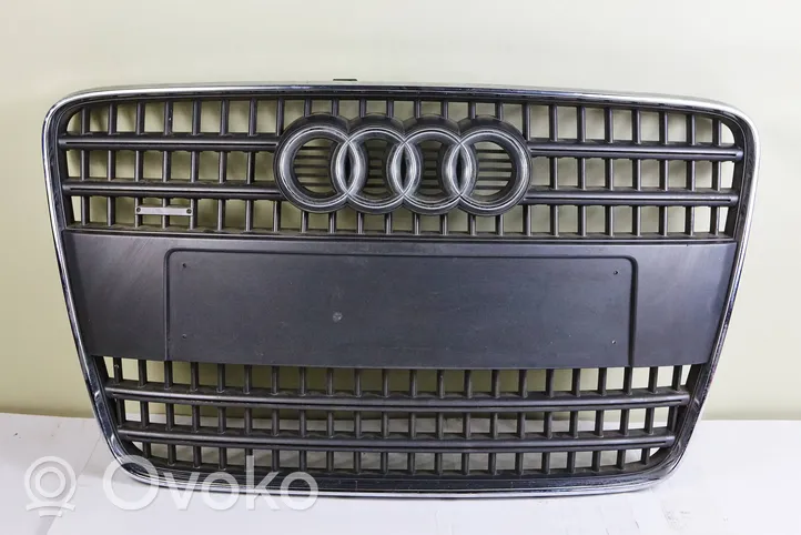 Audi Q7 4L Grille calandre supérieure de pare-chocs avant 4l0853651