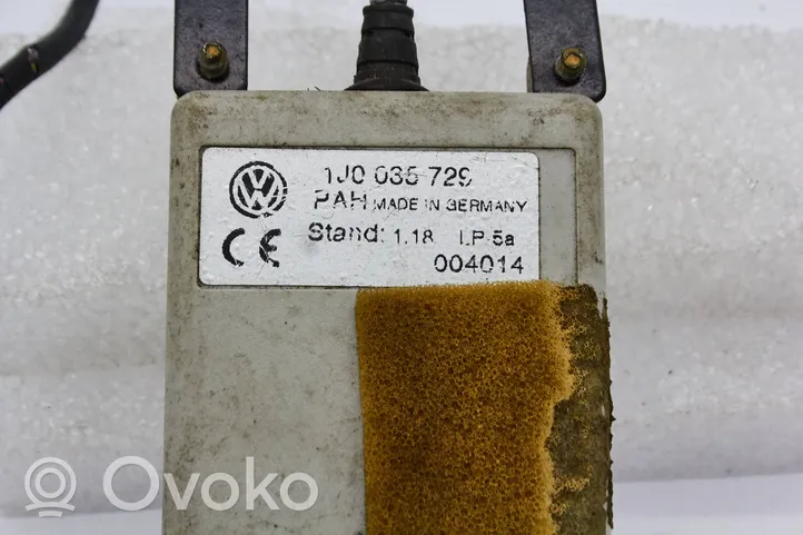 Volkswagen Golf IV Puhelimen käyttöyksikkö/-moduuli 1j0035729