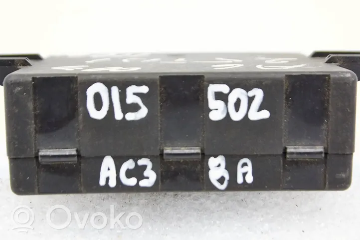 Audi A4 S4 B5 8D Parking PDC control unit/module 4b0919283