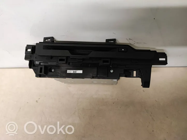 Lexus UX Panel / Radioodtwarzacz CD/DVD/GPS 8614076b60