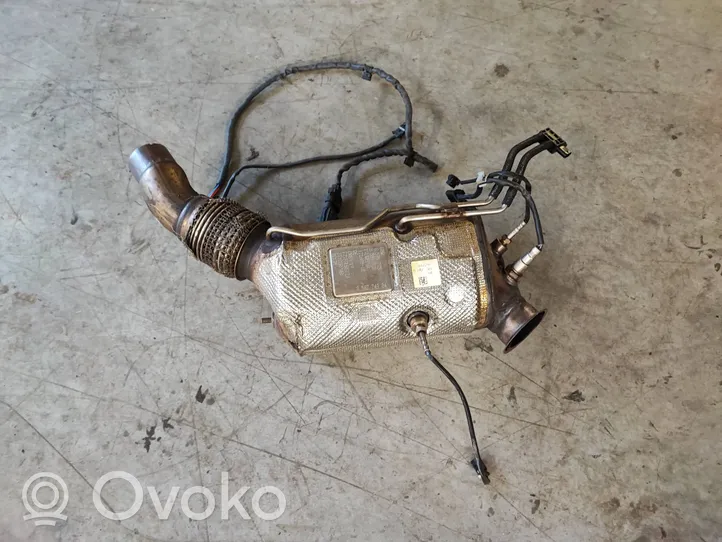 BMW 5 G30 G31 Filtr cząstek stałych Katalizator / FAP / DPF 8587749