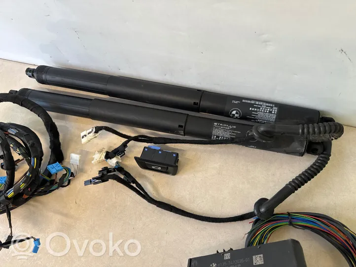 BMW X5 F15 Tavaratilan luukun hydrauliikkasarja 7449810