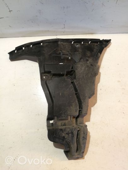 Volvo V70 Staffa di rinforzo montaggio del paraurti anteriore 08693181