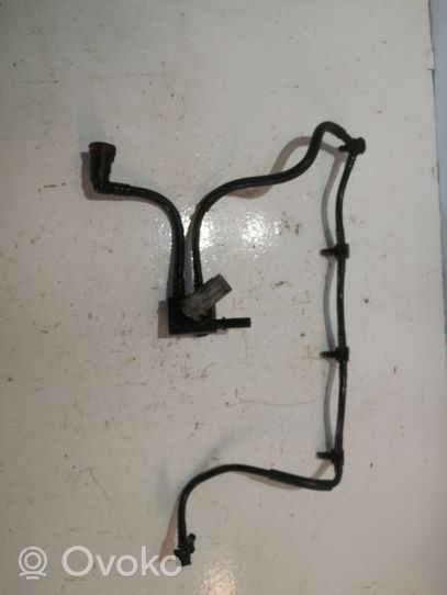 Volvo S40, V40 Fuel return line/hose 