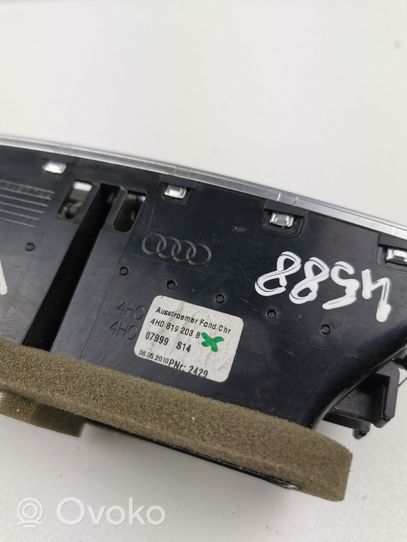 Audi A8 S8 D4 4H Takaosan ilmakanavan tuuletussuuttimen ritilä 4H0819203B