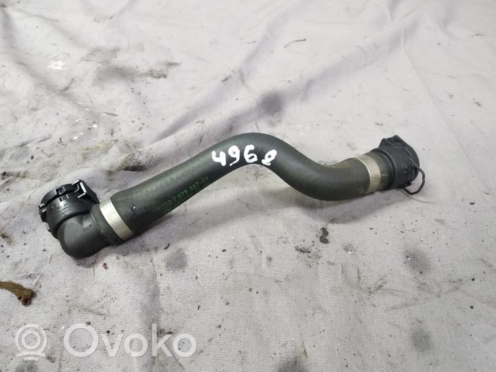 BMW 5 GT F07 Tuyau de liquide de refroidissement moteur 7575387