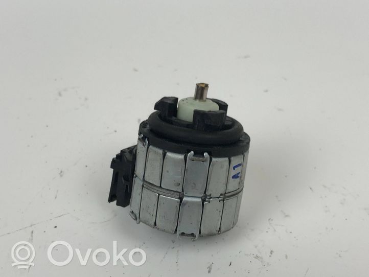 BMW 7 F01 F02 F03 F04 Element lampy przedniej 7207574