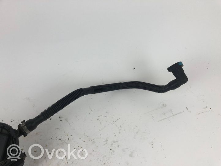 BMW 7 G11 G12 Cartouche de vapeur de carburant pour filtre à charbon actif 7356537