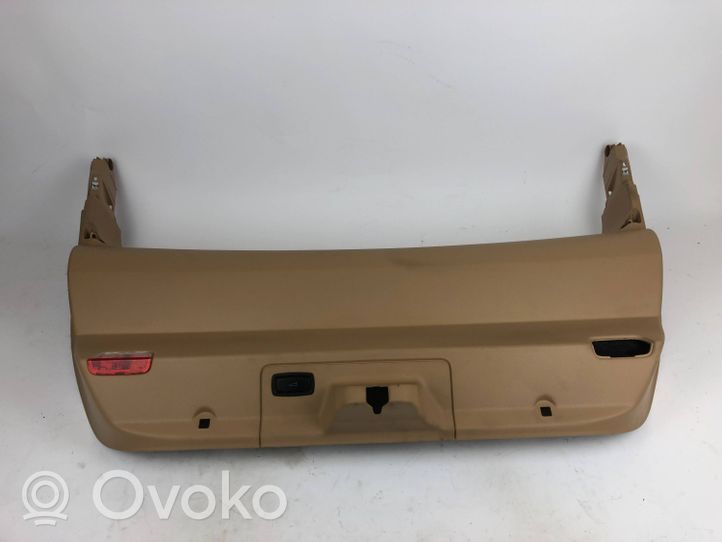 Porsche Panamera (970) Garniture de couvercle de coffre arriere hayon 970555241