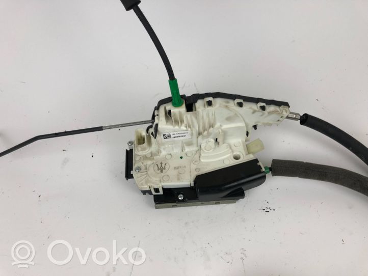 Maserati Levante Takaoven lukitusmoottori 4135603001