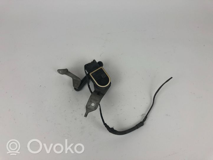 BMW 3 GT F34 Rear air suspension level height sensor 6861351