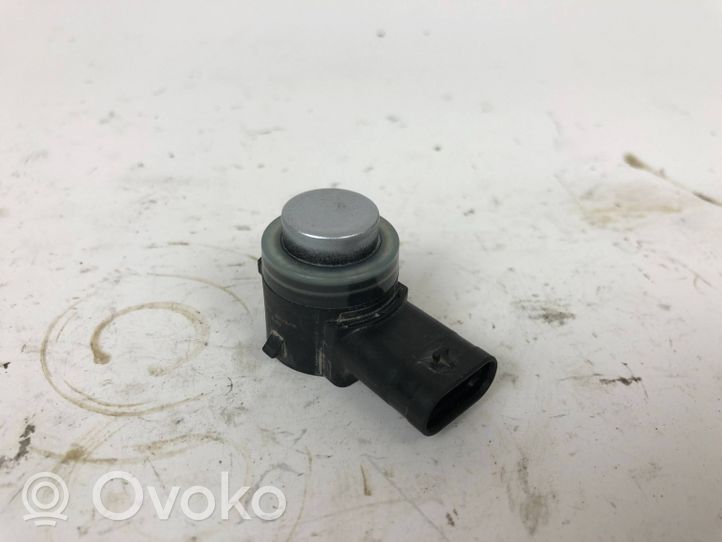 Porsche Macan Soporte del sensor de aparcamiento trasero (PDC) 5Q0919275