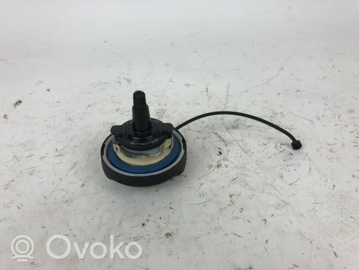 BMW X5 F15 Polttoainesäiliön täyttöaukon korkki 7222391