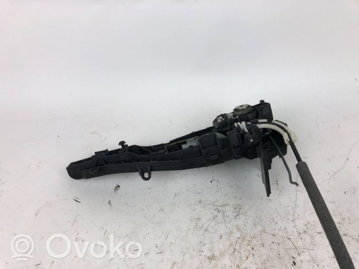 BMW X5 F15 Klamka/wspornik zewnętrzny drzwi przednich 7304803