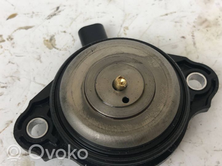 Porsche Macan Camshaft speed sensor 94810505377