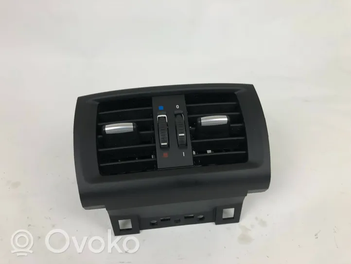 BMW X3 F25 Griglia di ventilazione posteriore 9200888