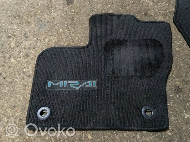 Toyota Mirai Kit tapis de sol auto PT206-62151