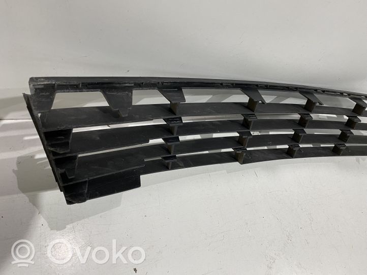 Renault Clio III Grille inférieure de pare-chocs avant 1859429S16