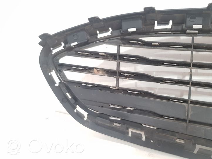 Ford Fiesta Grille calandre supérieure de pare-chocs avant H1BB8200B