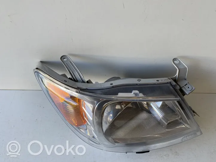 Toyota Hilux (AN10, AN20, AN30) Lampa przednia 10016517