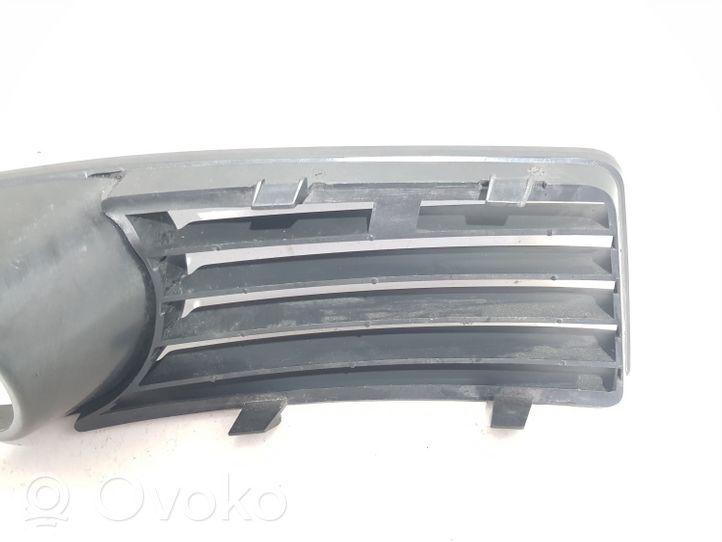 Seat Alhambra (Mk1) Front bumper lower grill 7M7853683A