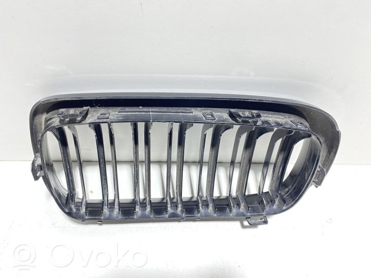 BMW X5 F15 Grille inférieure de pare-chocs avant 