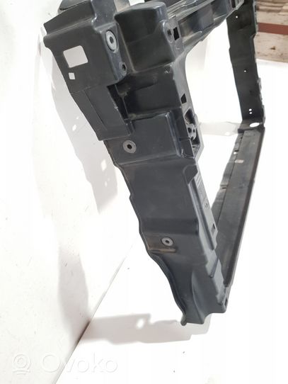 Volkswagen PASSAT B8 Radiator support slam panel 3G0805588N