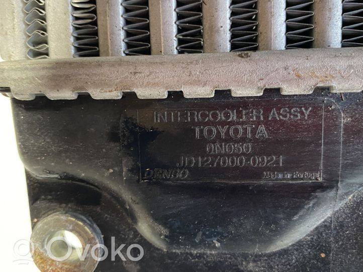 Toyota Auris 150 Välijäähdyttimen jäähdytin JD1270000921