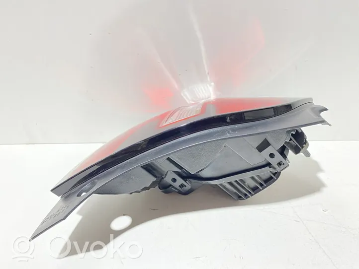 Renault Twingo III Lampa tylna 265555949R