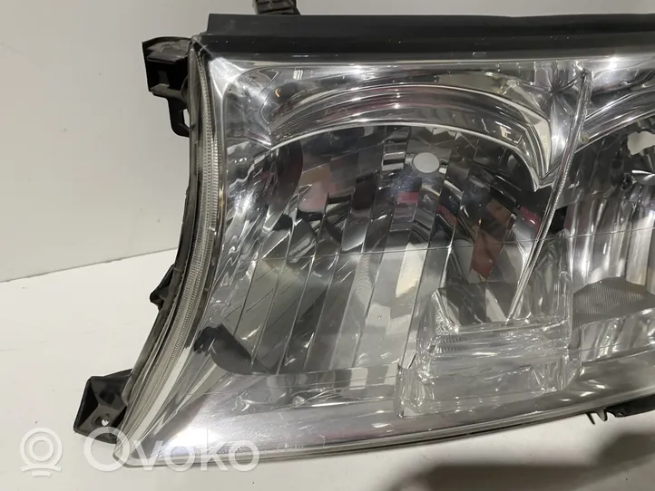 Toyota Land Cruiser (J200) Faro/fanale 