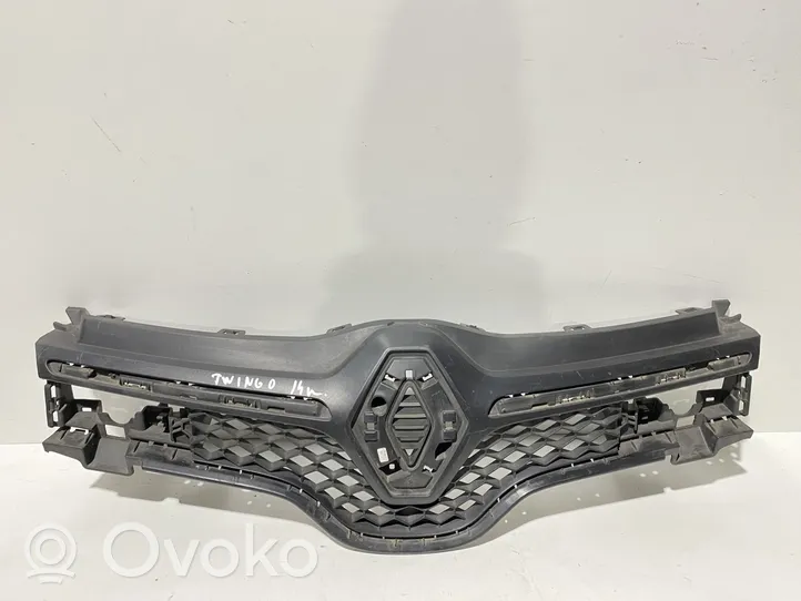 Renault Twingo III Maskownica / Grill / Atrapa górna chłodnicy 622566433R