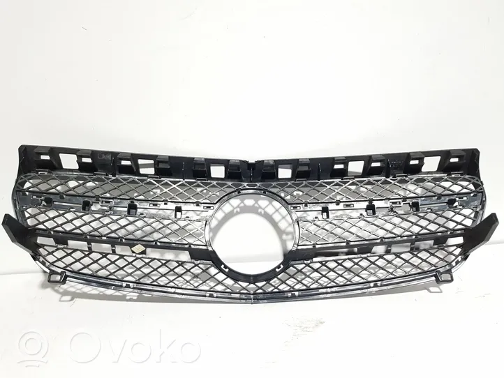 Mercedes-Benz A W176 Grille calandre supérieure de pare-chocs avant A1768880260