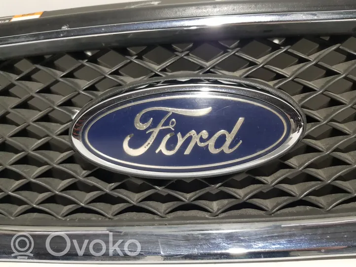 Ford Focus C-MAX Grille calandre supérieure de pare-chocs avant 3M51R8138