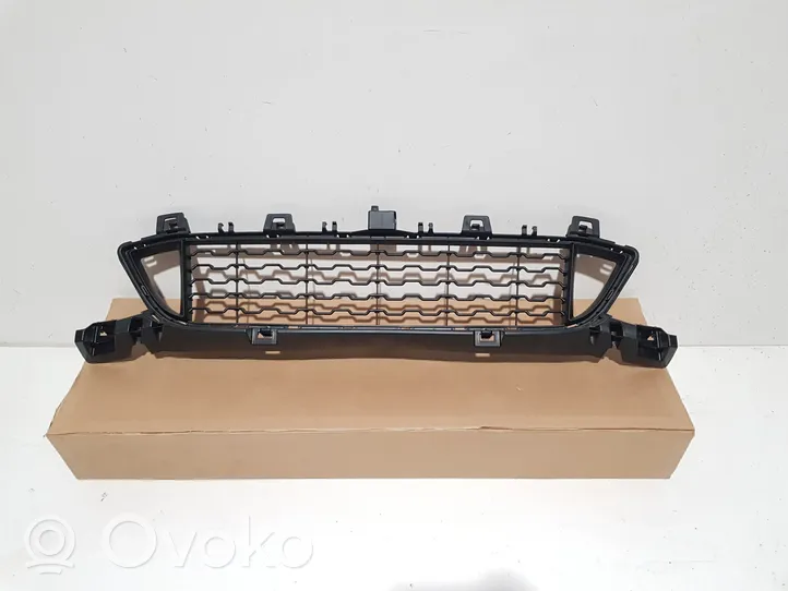 BMW X1 F48 F49 Front bumper lower grill 51118059888