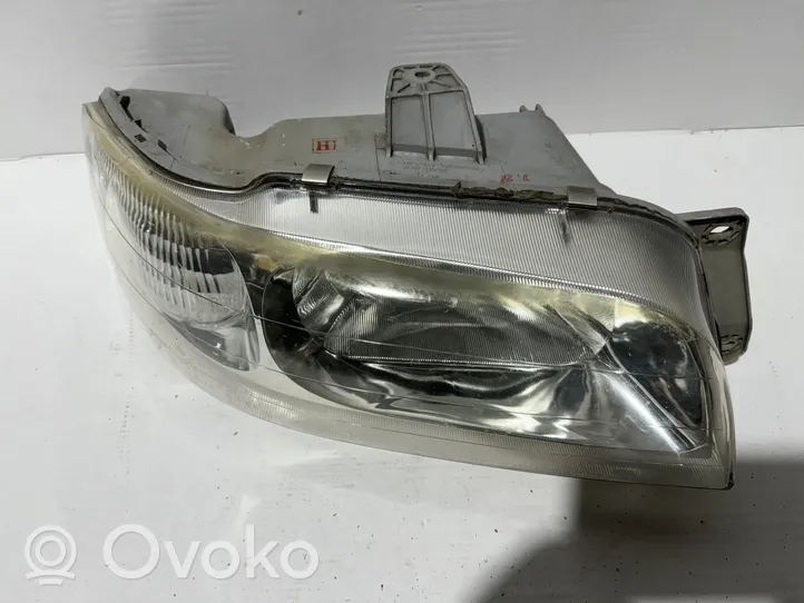 Daewoo Nubira Lampa przednia 0301000920