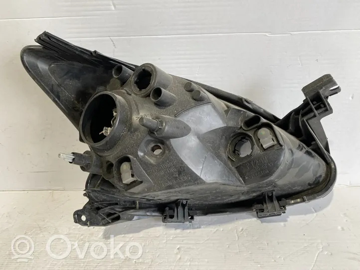 Toyota Aygo AB10 Phare frontale 811500H010