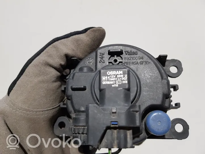 Ford Focus Światło przeciwmgłowe przednie 89210094