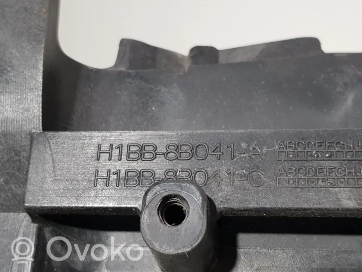 Ford Fiesta Jäähdyttimen kehyksen suojapaneeli H1BB8B041A