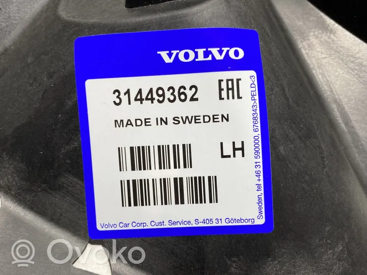 Volvo XC40 Передний держатель бампера 31449362