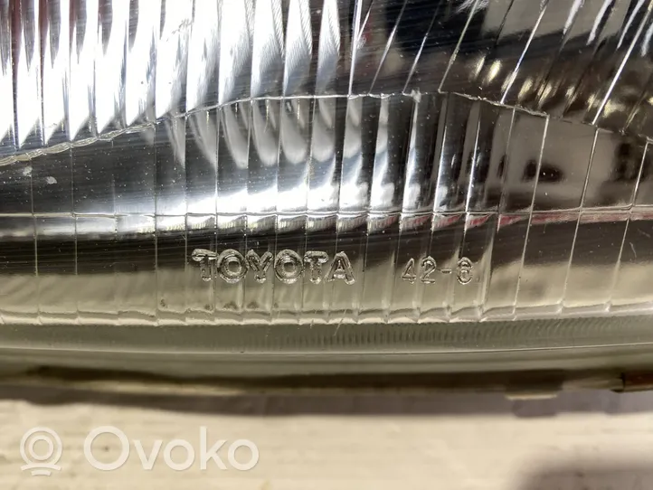 Toyota RAV 4 (XA10) Faro/fanale 