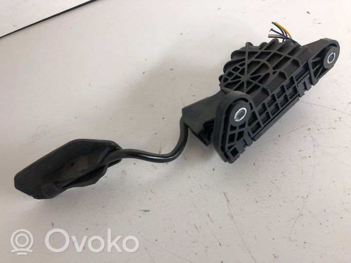 Toyota Prius (NHW20) Pedale dell’acceleratore 7812047040