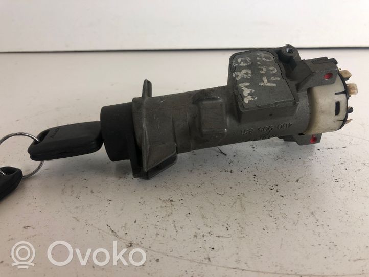 Audi A4 S4 B5 8D Cerradura de encendido 4D0905851A