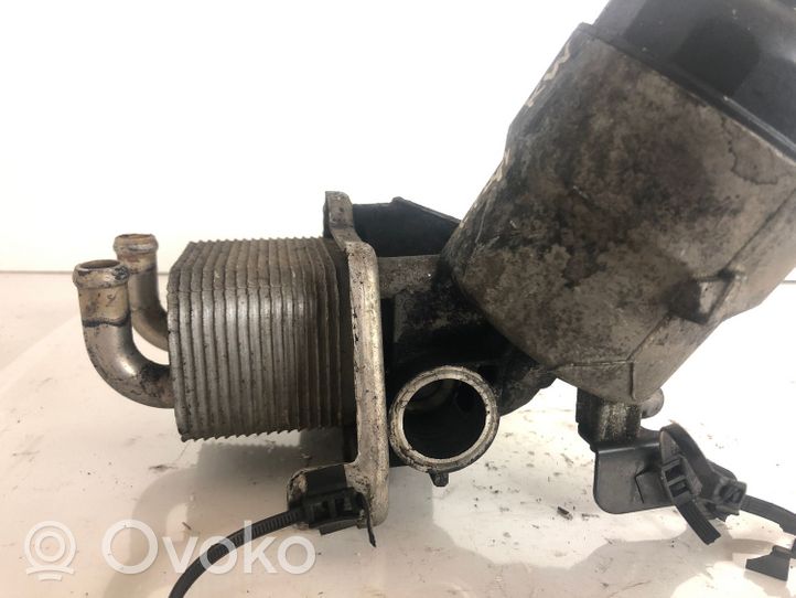 Opel Astra H Support de filtre à huile E2085